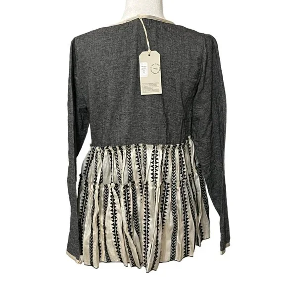 NWT Lemlem Women's Top Grey Ivory Long Sleeve Size Medium Blouse Silk - Picture 2 of 7